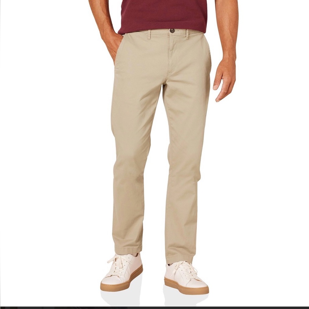 Amazon Essentials Men's Khaki Chinos